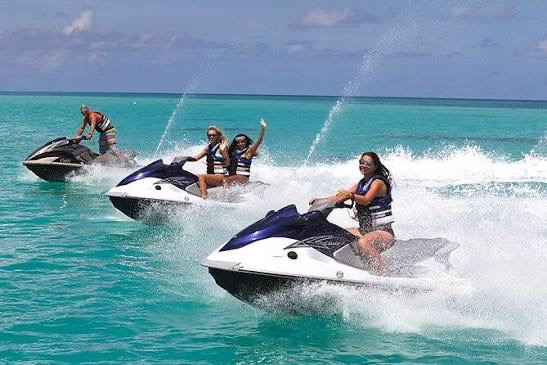 Jet ski
